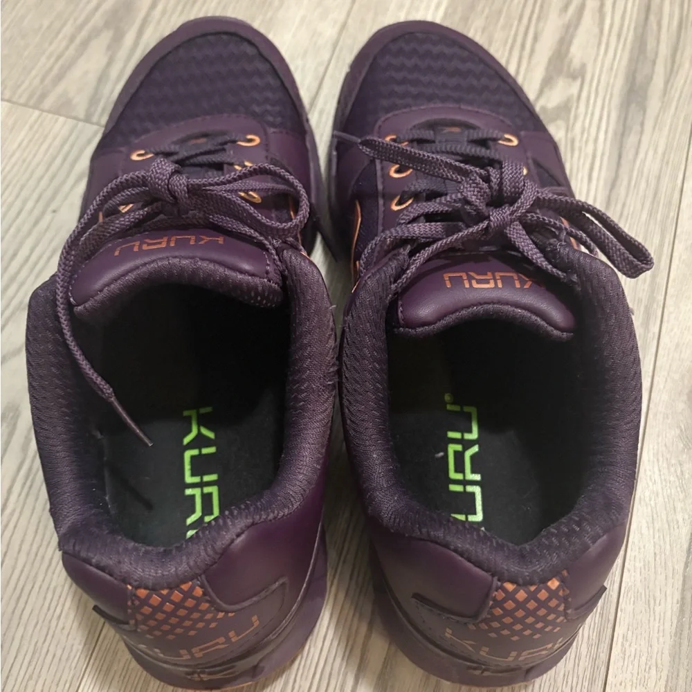 KURU Quantum Sneaker Women’s Size 9.5